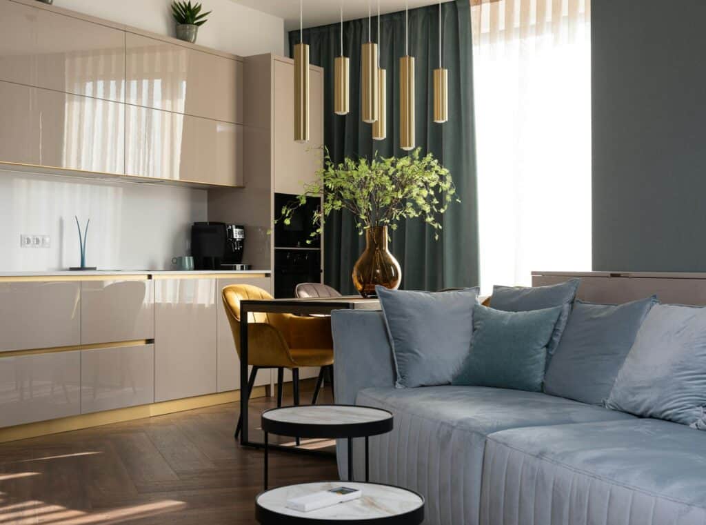 Choosing the Perfect Pendant